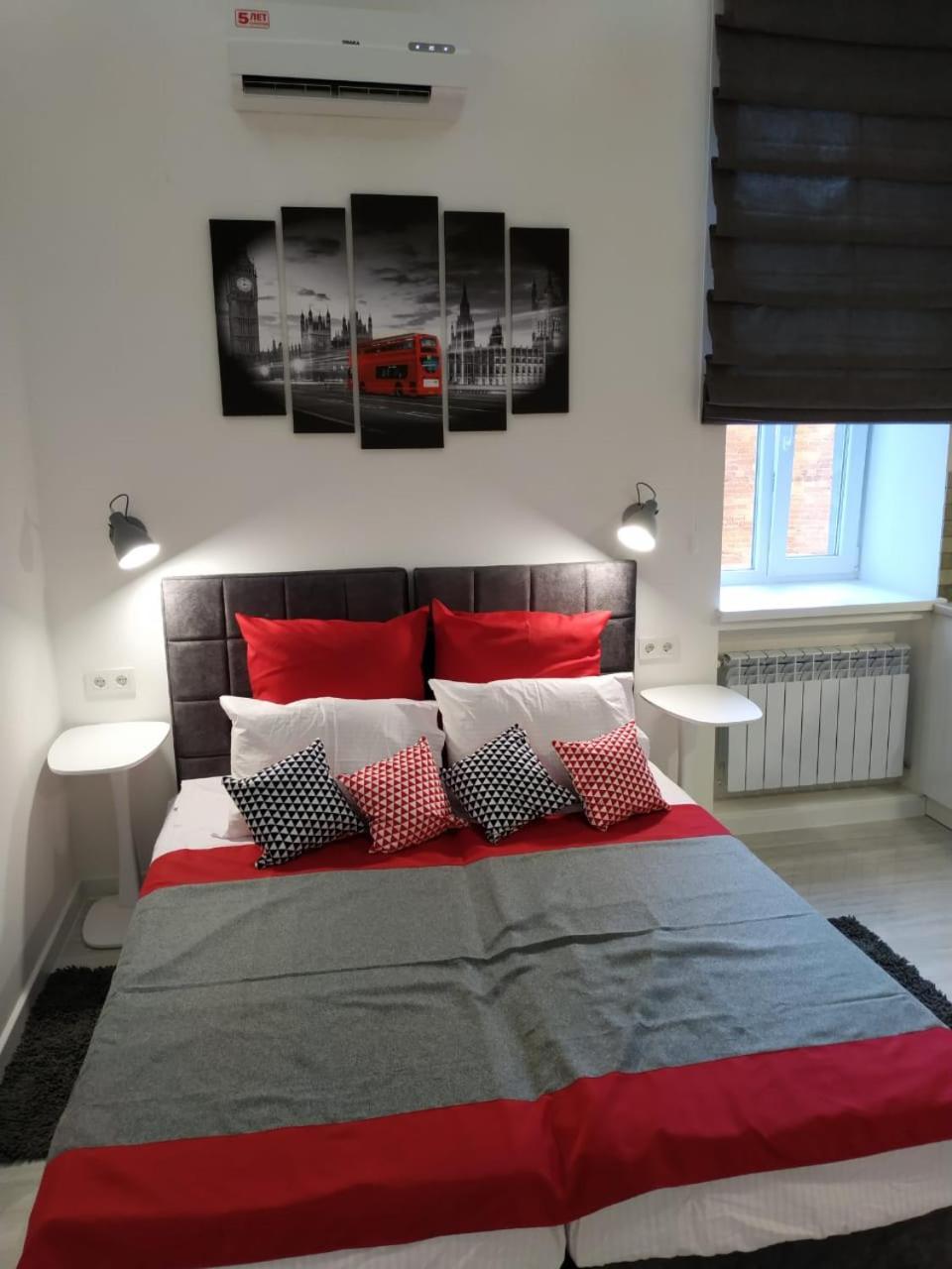 Apartment For Rent In The City Center Of Kharkiv K18 Elinaflats Экстерьер фото