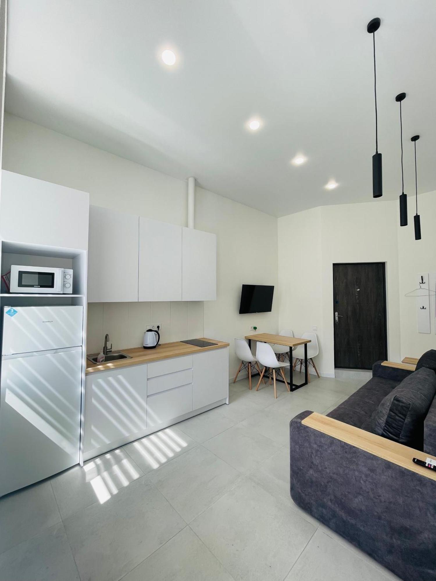 Apartment For Rent In The City Center Of Kharkiv K18 Elinaflats Экстерьер фото