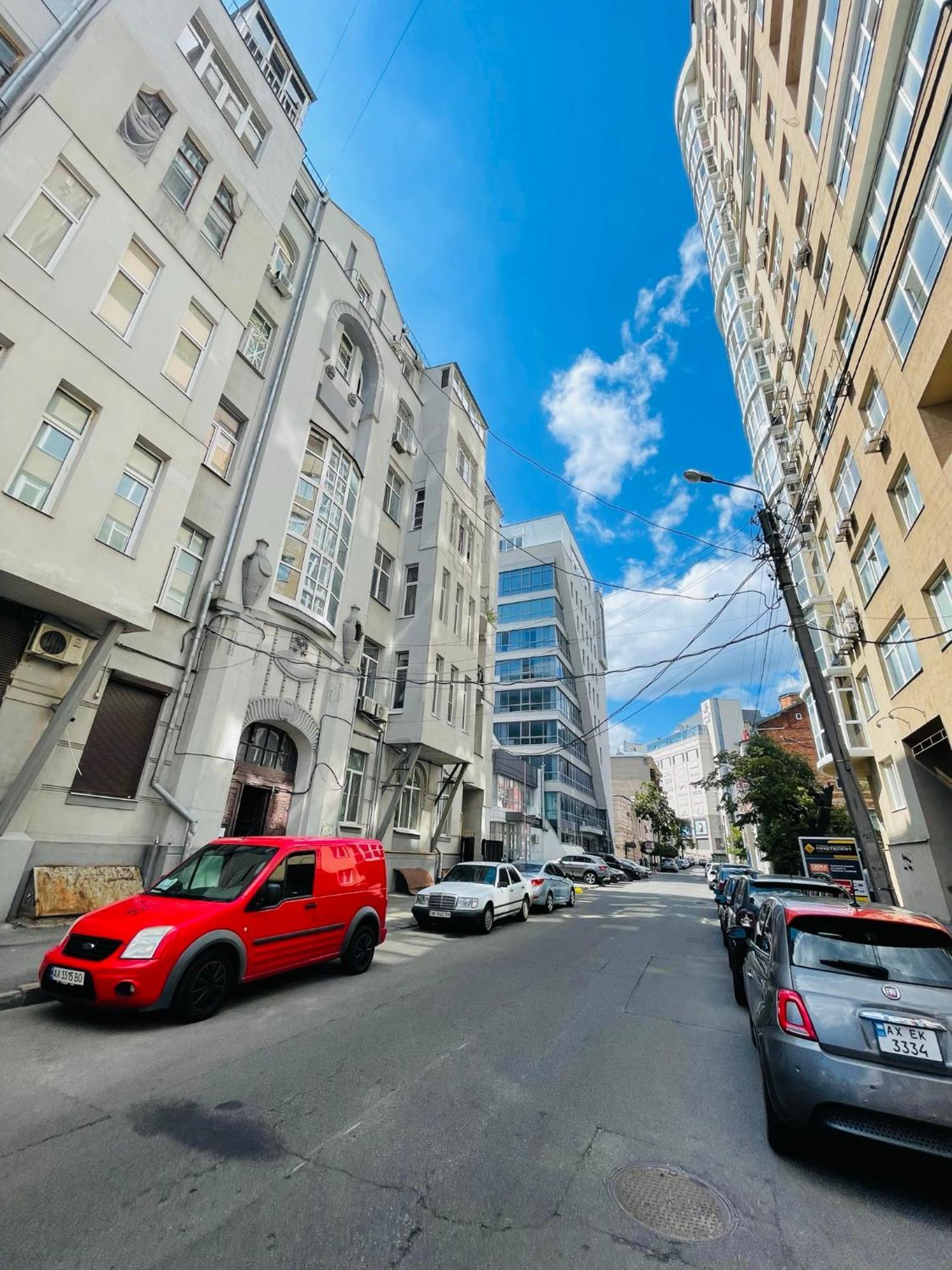 Apartment For Rent In The City Center Of Kharkiv K18 Elinaflats Экстерьер фото