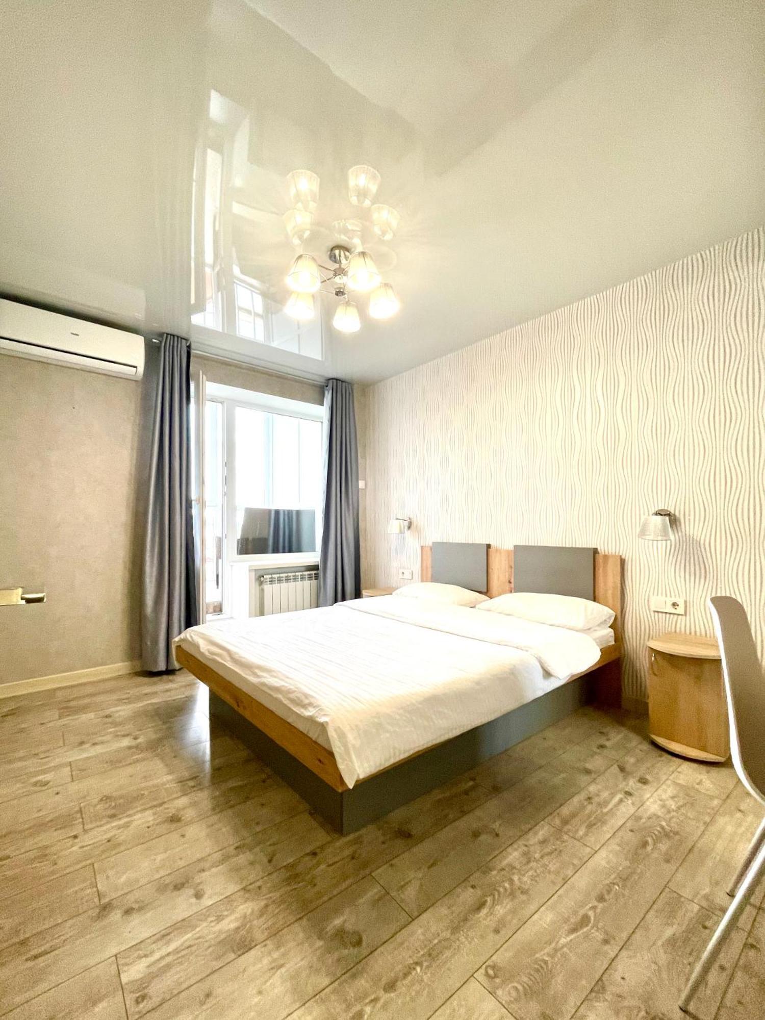 Apartment For Rent In The City Center Of Kharkiv K18 Elinaflats Экстерьер фото