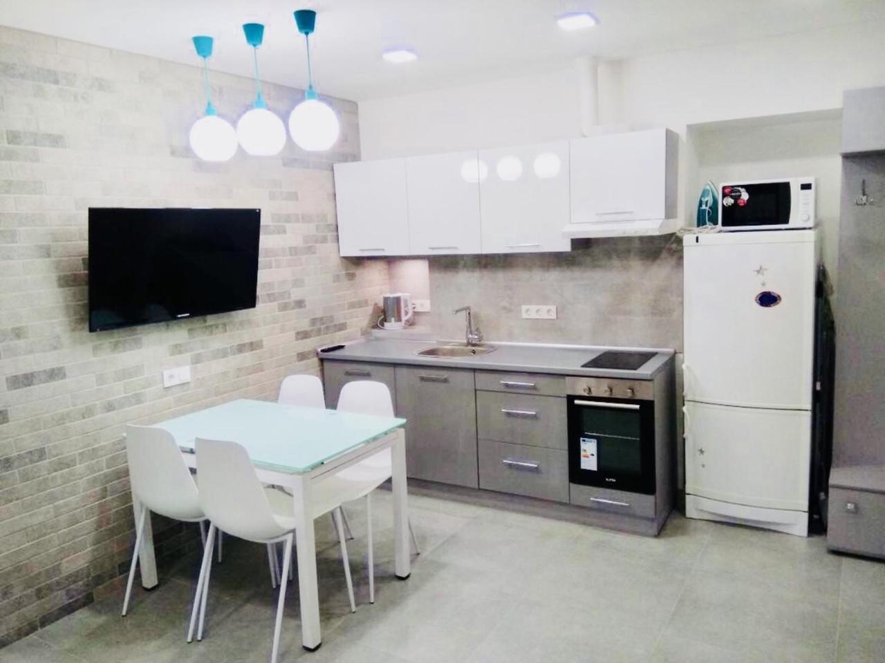 Apartment For Rent In The City Center Of Kharkiv K18 Elinaflats Экстерьер фото